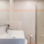 Charming 2br L Sunsetgolf * 埃斯特波纳