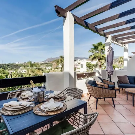 Charming 2br L Sunsetgolf Apartment Estepona